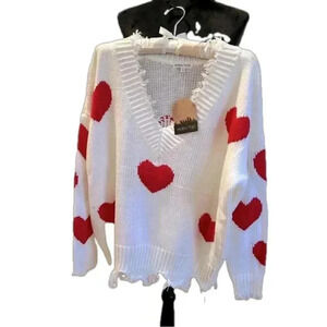 COPY - NWT HEART DISTRESSED SWEATER SIZE MEDIUM